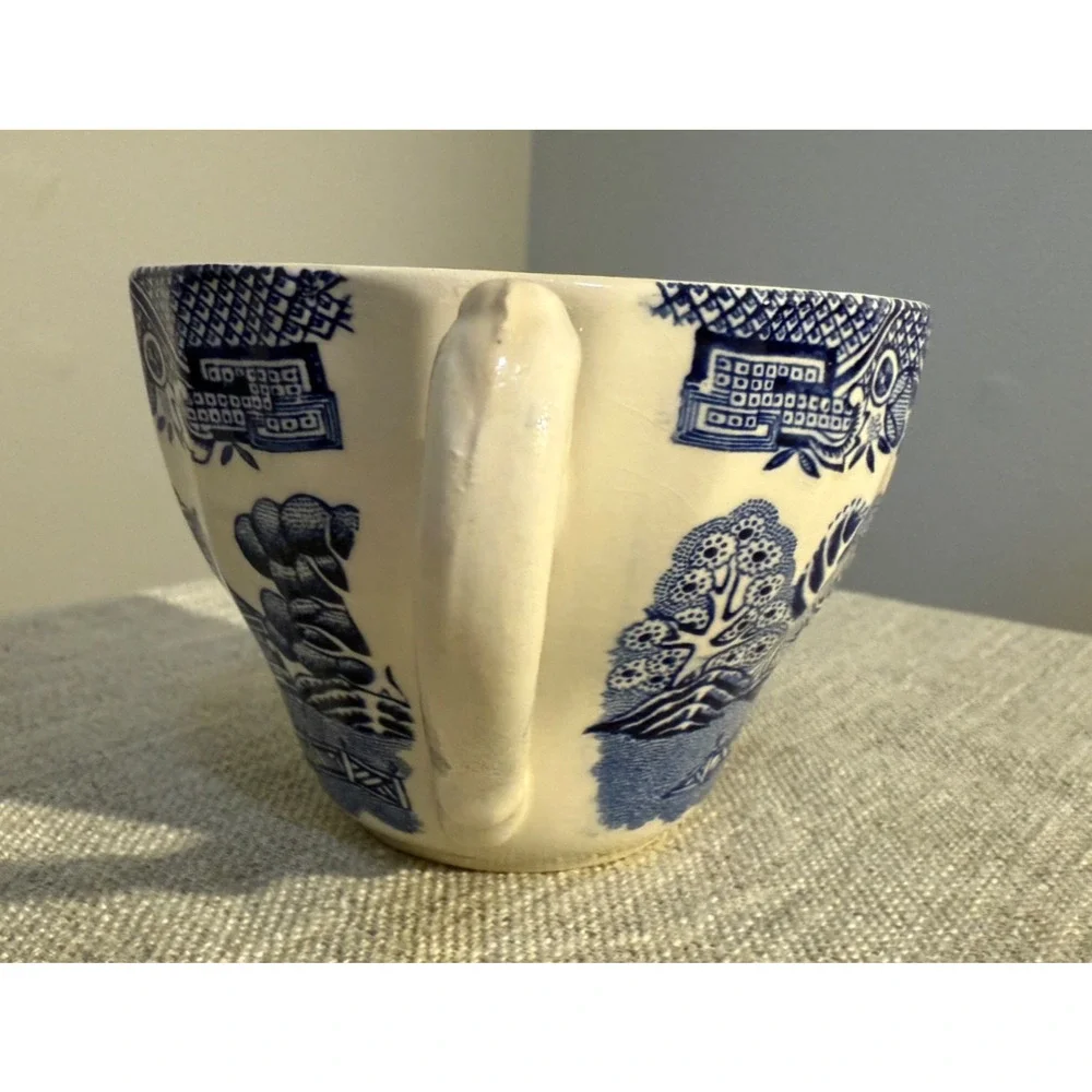 ☕ Vintage Blue Willow Flat Cup by Wood & Sons | Older Transferware | England